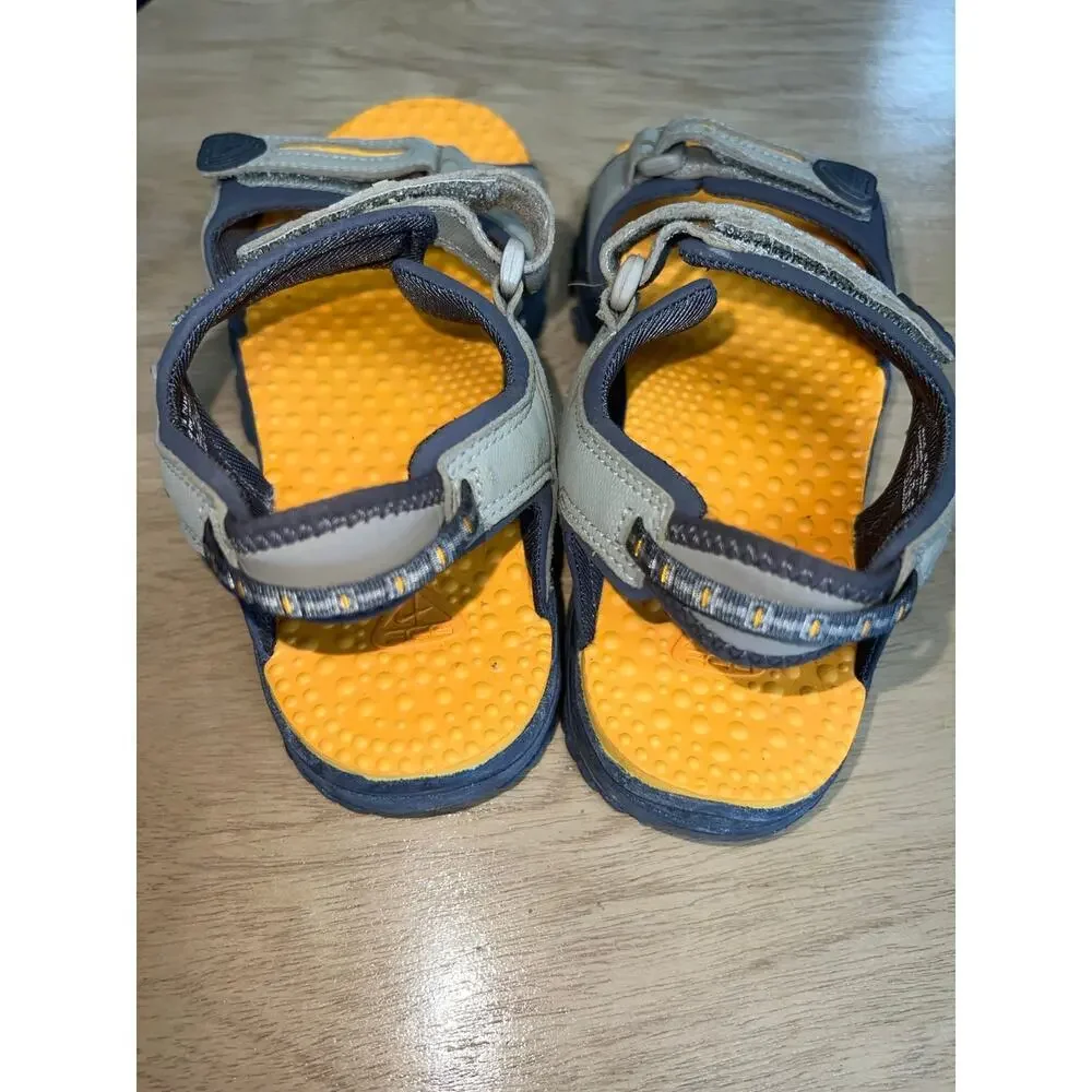 Nike ACG Youth Trail Sandals Gray Orange Hook Loop Outdoor Hiking Size 4Y